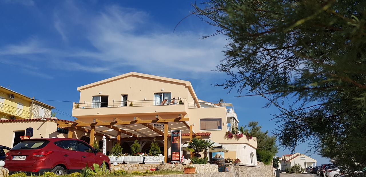 Boutique Villa Revelin Pag Town Buitenkant foto